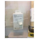 1 LOT i 7 WIRE EAR BUDS (DISPLAY)