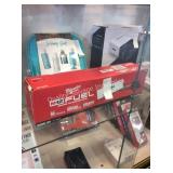 1 LOT MILWAUKEE M12 1/2" RATCHET (DISPLAY)