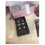 1 LOT CYNTHIA ROWLEY SS EARRINGS (DISPLAY)
