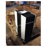 1 LOT DEHUMIDIFIER