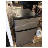 1 LOT WP COMPACT REFRIGERATOR