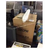 1 CTN 32OZ FOAM CUPS