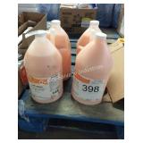 1 LOT (4) 1 GAL SKIN & HAIR CLEANSER