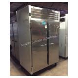 1 LOT TRAULSEN SS 2 DOOR FREEZER