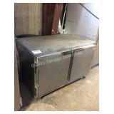 1 LOT UNDER THE COUNTER SS REFRIGERATOR