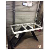 1 LOT METAL TABLE FRAME
