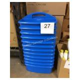 1 LOT 12 BLUE PLASTIC CADDIES