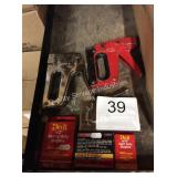 1 LOT 3 STAPLERS