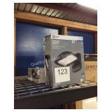 1 LOT 2 LED WALL OR FLOOD LIGHTS