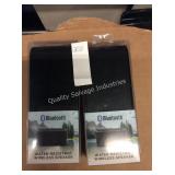 1 LOT 2 BLUETOOTH WATER RESISTANT WIRELESS