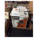 1 LOT RIDGID 9 GAL WET DRY VAC