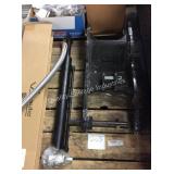 1 LOT METAL GRABBER EQUIPMENT PART