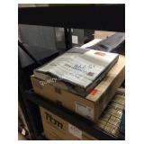 1 LOT 2 TOILET SEATS