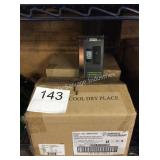 2 CTN DURACELL WIRELESS CASES