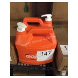 1 LOT (2) 1 GAL GOJO HAND CLEANER