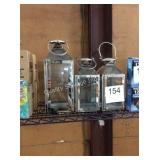 1 LOT 3 DECORATIVE LANTERNS