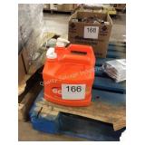 1 LOT (2) 1 GALLON GOJO HAND CLEANER