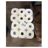 1 LOT 12 ROLLS PAPER TOWELS