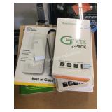 1 LOT ASST SCREEN PROTECTORS (DISPLAY)