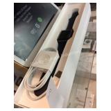 1 LOT APPLE WATCH SERIES 3 38MM BLACK W/ ACCESS.