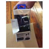 1 LOT 4 SPORT EARBUDS W/ MIC (DISPLAY)