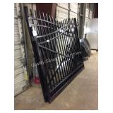 1 LOT 2PC BLACK GATE