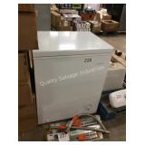 1 LOT FRIGIDAIRE CHEST FREEZER