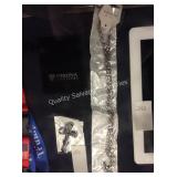 1 LOT CROSS NECKLACE (DISPLAY)