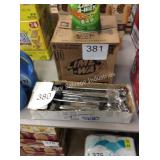 1 CTN (9) 30MM COMBO WRENCHES