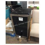 1 LOT WP BEVERAGE CENTER