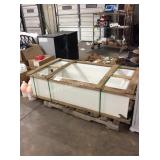 1 LOT KOHLER BATH TUB