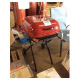 1 LOT CHARCOAL GRILL