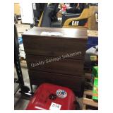 1 LOT 3 DRAWER DRESSER