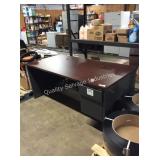 1 LOT OFFICE DESK (KEY IN OFFICE)