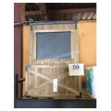 1 LOT HANGING ORGANIZER