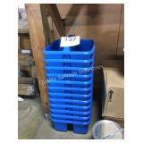 1 LOT 12 BLUE PLASTIC CADDIES