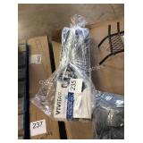 1 LOT VIVITAR TELESCOPE