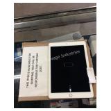 1 LOT IPAD AIR 2 WIFI ONLY 16GB 12.3.1 SOFTWARE