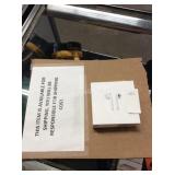 1 LOT APPLE AIRPODS (DISPLAY)