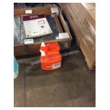 1 LOT (2) 1 GAL GOJO HAND CLEANER