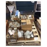 1 SKID MISC LIGHT BULBS