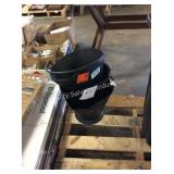 1 LOT 3 METAL FLOWER POTS