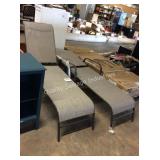 1 LOT 2 LOUNGE CHAIRS