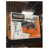 1 LOT RIDGID 4.5 GAL WET DRY VAC