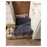 1 LOT 12 HANES HERITAGE T-SHIRTS