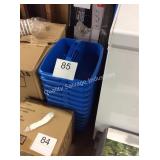 1 LOT 12 BLUE PLASTIC CADDIES