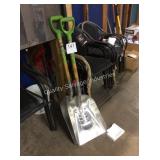 1 LOT 3 SHOVELS
