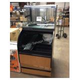 1 LOT REFRIGERATED DISPLAY COOLER
