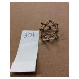 1 LOT 18K GOLD RING (DISPLAY)