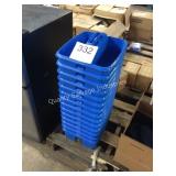 1 LOT 12 BLUE PLASTIC CADDIES